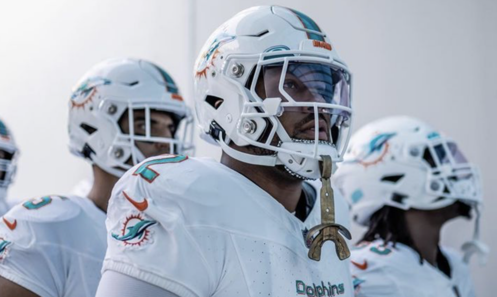 NFL roster cuts 2021: Final 53-man roster, depth chart for the Dolphins